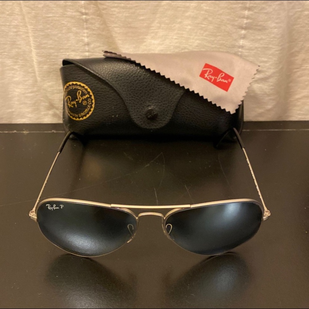 Ray-Ban Aviator Large Metal Polarized Sunglasses